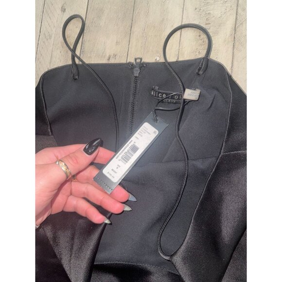 NWT Alice + Olivia Harmon Satin Cowl Sleeveless Bodysuit Black Size Small - Picture 4 of 6